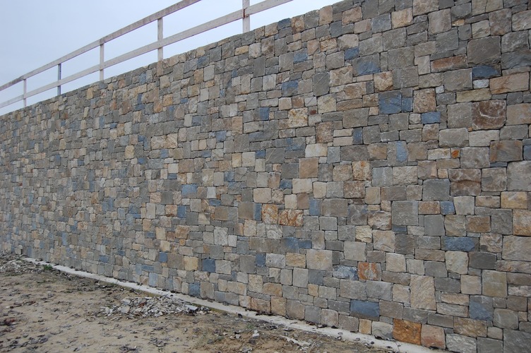 002 Muro in Pietra di Langa 03.jpg