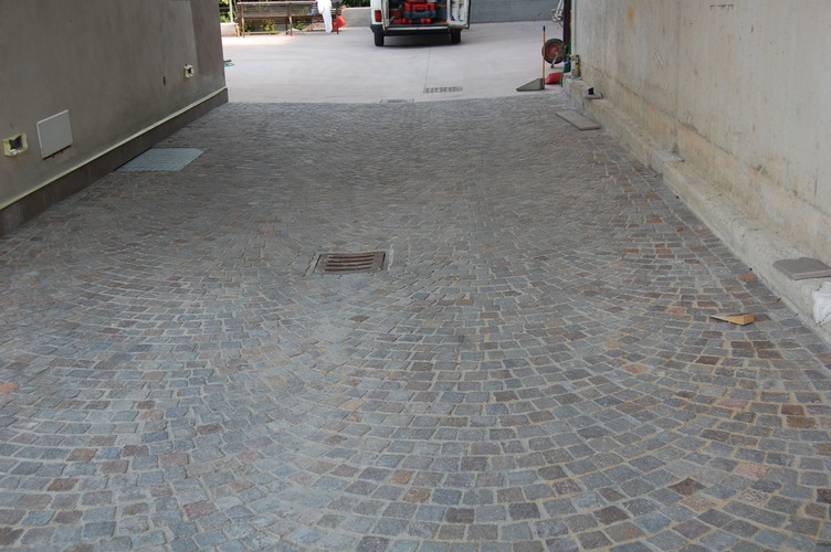 003 Langa Pavè