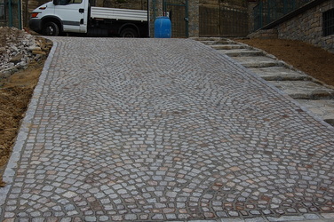 005 Porfido Pavè 05.jpg