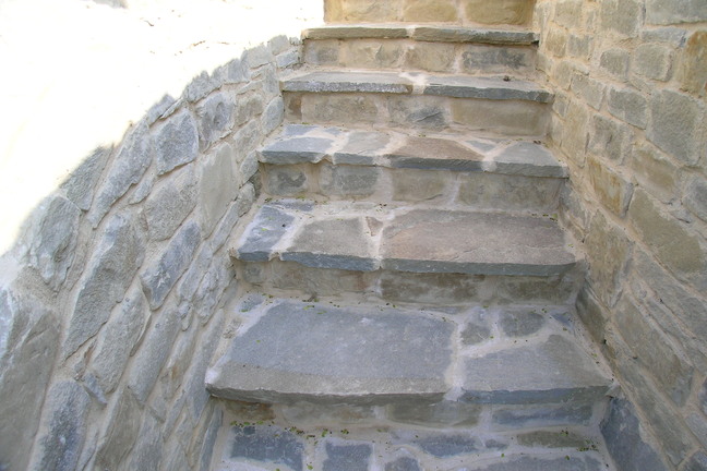 011 Scala Esterne in Pietra Naturale 02.jpg
