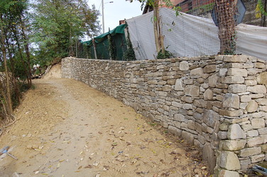 017 Muro in Pietra di Langa