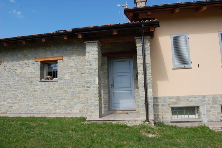 022 Casa in Pietra di Langa 03.jpg