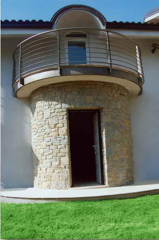 025 Casa in Pietra di Langa 03.jpg