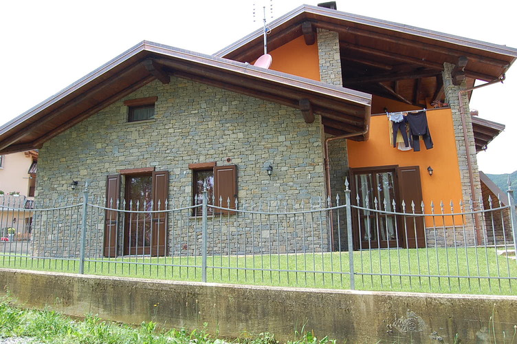 035 Casa in Pietra di Langa 06.jpg
