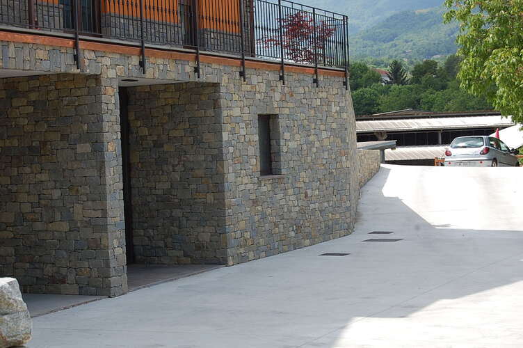 035 Casa in Pietra di Langa 14.jpg
